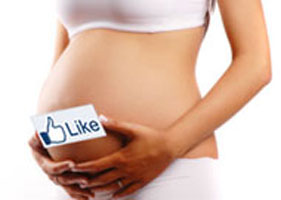 Announce pregnancy with  on facebook